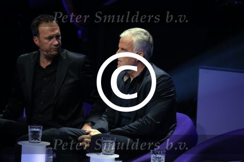 Aalsmeer 20 november 2015
Sabia Boulahrouz zwanger in het programma Mindmasters van SBS6.
Mindmasters Live, Uri Geller, Walter Rolfo, Patty Brard  Wolter Kroes Jochem v Gelder Peter R de Vries Boer geile Geert Monique Smit Patty Brard Kay nambiar en K# Lisa Michels. Kim LIan v d Meij presenteert het in studio Aalsmeer.