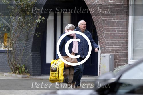 Amsterdam 27 november 2015
Rob v d Meeberg met zijn vrouw op straat