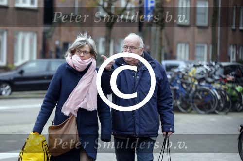 Amsterdam 27 november 2015
Rob v d Meeberg met zijn vrouw op straat