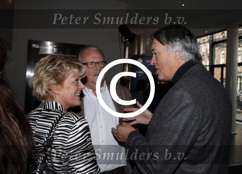 Amsterdam 23 november 2015 
Irene v d Laar stapt uit taxi.5 jaar nieuwe de la mar en 15 jaar de joop en Janine v d Ende foundation. Simone Kleinsma met Guus Verstraete en Ron Brandsteder