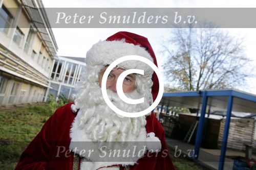 Amsterdam 26 november 2015
Presentatie THE CHRISTMAS SHOW
Met o.a. Nicolette van Dam, Jamai, Edsilia Rombley, Oâ€™G3NE, en als klap op de vuurpijl de leukste kerstman van Nederland, Ron Brandsteder!