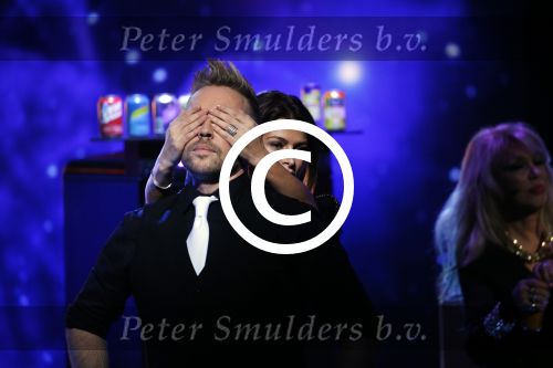 Aalsmeer 20 november 2015
Sabia Boulahrouz zwanger in het programma Mindmasters van SBS6.
Mindmasters Live, Uri Geller, Walter Rolfo, Patty Brard  Wolter Kroes Jochem v Gelder Peter R de Vries Boer geile Geert Monique Smit Patty Brard Kay nambiar en K# Lisa Michels. Kim LIan v d Meij presenteert het in studio Aalsmeer.