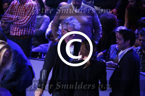 Aalsmeer 20 november 2015
Sabia Boulahrouz zwanger in het programma Mindmasters van SBS6.
Mindmasters Live, Uri Geller, Walter Rolfo, Patty Brard  Wolter Kroes Jochem v Gelder Peter R de Vries Boer geile Geert Monique Smit Patty Brard Kay nambiar en K# Lisa Michels. Kim LIan v d Meij presenteert het in studio Aalsmeer. Sabia met Manager