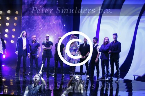 Aalsmeer 20 november 2015
Sabia Boulahrouz zwanger in het programma Mindmasters van SBS6.
Mindmasters Live, Uri Geller, Walter Rolfo, Patty Brard  Wolter Kroes Jochem v Gelder Peter R de Vries Boer geile Geert Monique Smit Patty Brard Kay nambiar en K# Lisa Michels. Kim LIan v d Meij presenteert het in studio Aalsmeer. Slagerij v Kampen
