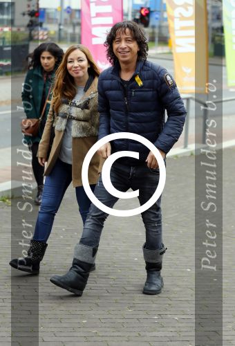 Hilversum 19 november 2015
Presentatie hits NL 
Vinzzent met zijn zwangere vriendin