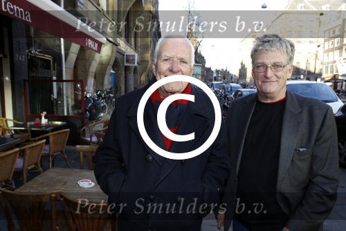Amsterdam 25 november 2016
Boekpresentatie Johnny Rep bij cafe Scheltema. Johan Derksen reikt eerste exemplaar uit aan Heinz Stuy . Het boek is geschreven door  Mark v d Heuvel. Aad v d Heuvel