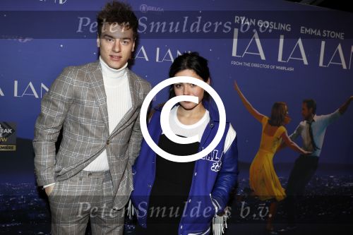 Amsterdam 12 december 2016
Premiere La La Land in Tuschinski. Abbey Hoes met vriend