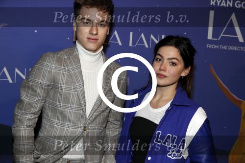 Amsterdam 12 december 2016
Premiere La La Land in Tuschinski. Abbey Hoes met vriend