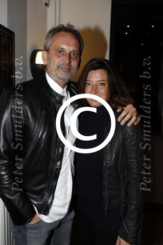 Amsterdam 22 november 2016
Presentatie Amsterdam XXXL magazine uitgegeven door Mark Teurlings bij gassan diamonds. Kees Beekman met Amanda Beekman Kolen en haar man Harrie Kolen
