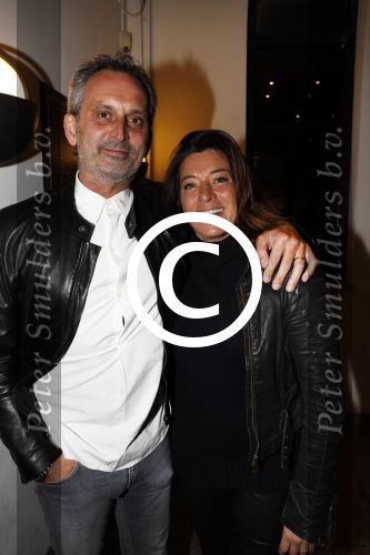 Amsterdam 22 november 2016
Presentatie Amsterdam XXXL magazine uitgegeven door Mark Teurlings bij gassan diamonds. Kees Beekman met Amanda Beekman Kolen en haar man Harrie Kolen