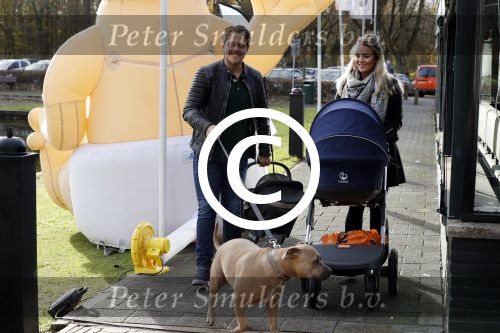 Den Haag 27 november 2016
Babyshower van Andre Hazes Jr. Natuurlijk zijn zijn vader Andre en moeder Monique aanwezig.