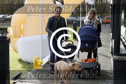 Den Haag 27 november 2016
Babyshower van Andre Hazes Jr. Natuurlijk zijn zijn vader Andre en moeder Monique aanwezig.