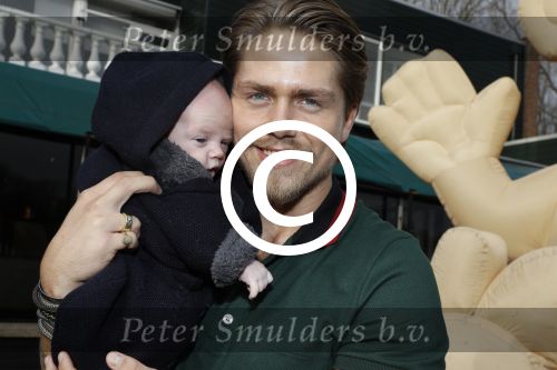 Den Haag 27 november 2016
Babyshower van Andre Hazes Jr. Natuurlijk zijn zijn vader Andre en moeder Monique aanwezig.
