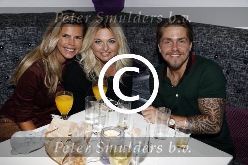 Den Haag 27 november 2016
Babyshower van Andre Hazes Jr. Natuurlijk zijn zijn vader Andre en moeder Monique aanwezig.