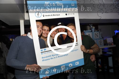 Den Haag 27 november 2016
Babyshower van Andre Hazes Jr. Natuurlijk zijn zijn vader Andre en moeder Monique aanwezig.