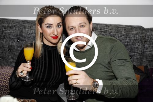 Den Haag 27 november 2016
Babyshower van Andre Hazes Jr. Natuurlijk zijn zijn vader Andre en moeder Monique aanwezig. Benjamin Aslan met vrouw Juliana