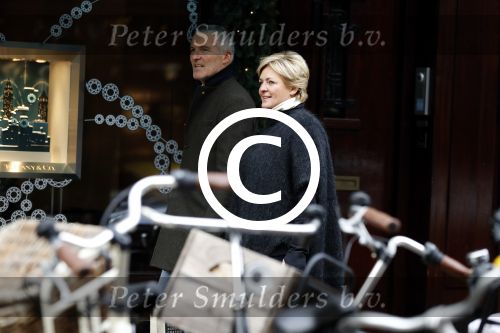 Amsterdam 3 december 2016
Caroline Tensen met haar man Ernst Jan Smids op de PC Hooftstraat