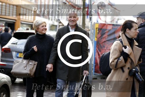 Amsterdam 3 december 2016
Caroline Tensen met haar man Ernst Jan Smids op de PC Hooftstraat