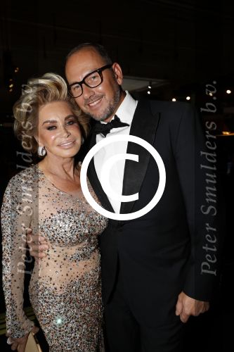 Amsterdam 8 december 2016
15e luxury fair in de RAI. 
Connie Witteman met vriend Eugene v Dun