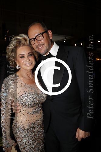 Amsterdam 8 december 2016
15e luxury fair in de RAI. 
Connie Witteman met vriend Eugene v Dun