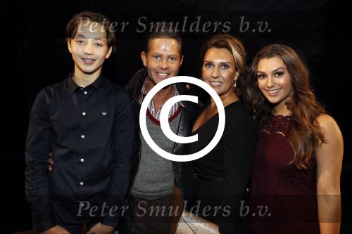 Amsterdam 20 november 2016
Premiere Ciske de Rat in het nieuwe de la mar theater. Danny de Munk met gezin