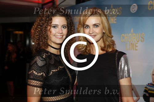 Zaandam 21 november 2016
Premiere a Chorus Line in het zaantheater. Daphne en Emma Krajicek Deckers