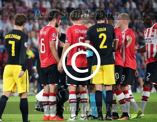 Eindhoven, 13 September 2016
PSV-Atletico Madrid, eindstand 0-1 
Eerste wedstrijd voorronde CL Seizoen 2016-2017
Davy Propper geblesseerd