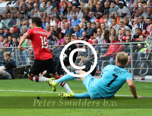 Eindhoven, 18 September 2016 PSV-Feyenoord, eindstand 0-1 Kompetitie Seizoen 2016/2017
Dirk Kuyt Andres Guardado