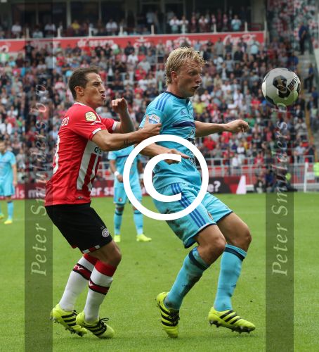Eindhoven, 18 September 2016 PSV-Feyenoord, eindstand 0-1 Kompetitie Seizoen 2016/2017
Dirk Kuyt Andres Guardado