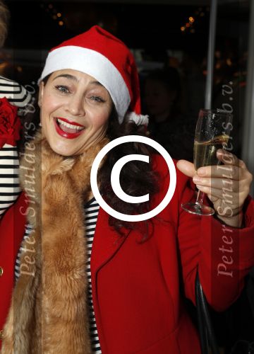 Amsterdam 17 december 2016 
Opening winkel Nynke Wynia door vriendin Micky Hoogendijk. Esmee de la Bretonniere