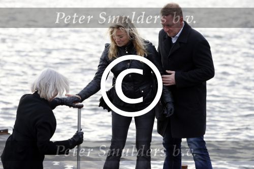 Amsterdam 8 december 2016
Inge Ipenburg komt weer terug in GTST en komt met boot aanvaren. Eva Peters