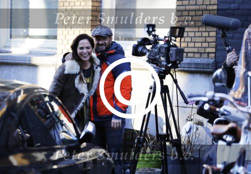 Amsterdam 4 december 2016
Evelien Struik heeft televisie opnames voor het nieuwe RTL4 programma Verminkt. Ze waren aan het filmen bij Evelien in de straat in Amsterdam zuid.