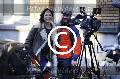 Amsterdam 4 december 2016
Evelien Struik heeft televisie opnames voor het nieuwe RTL4 programma Verminkt. Ze waren aan het filmen bij Evelien in de straat in Amsterdam zuid.
