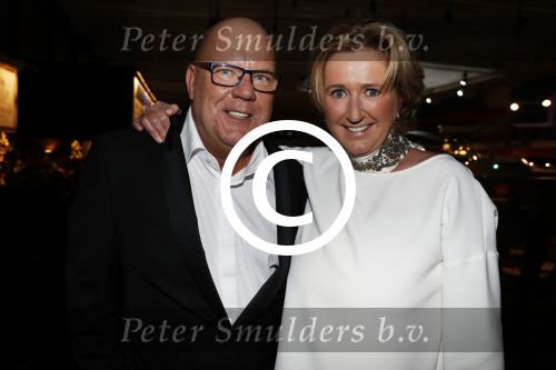 Amsterdam 8 december 2016
15e luxury fair in de RAI. Gaston Starreveld met vrouw en dochters