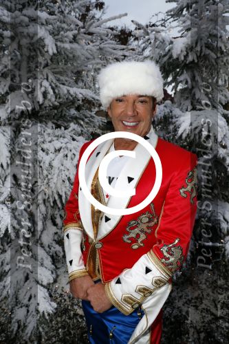 Kaatsheuvel 16 november 2016
Opnames videoclip Toppers met Rene Froger Gerard Joling Jeroen v d Boom Maxim Froger Danny Froger Lee Towers Andre Hazes jr O Gene en Maan. Opnames vonden plaats in de efteling.