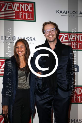 Amsterdam 14 november 2016
Premiere de zevende hemel in theater Carre. Gijs Staverman met een vriendin