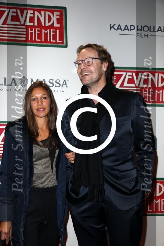 Amsterdam 14 november 2016
Premiere de zevende hemel in theater Carre. Gijs Staverman met een vriendin