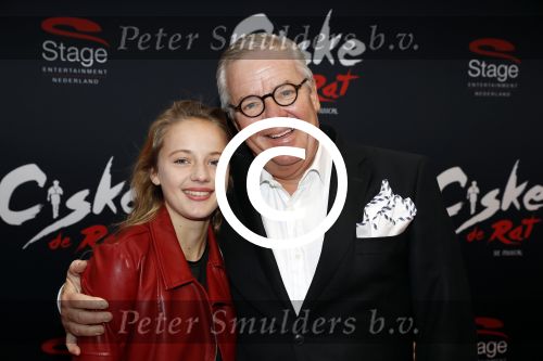 Amsterdam 20 november 2016
Premiere Ciske de Rat in het nieuwe de la mar theater. Guido Maas met dochter