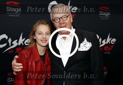 Amsterdam 20 november 2016
Premiere Ciske de Rat in het nieuwe de la mar theater. Guido Maas met dochter