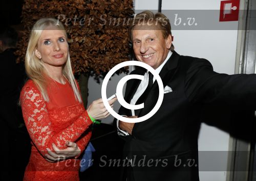 Amsterdam 8 december 2016
15e luxury fair in de RAI. 
Henny Huisman met Annette de Vries