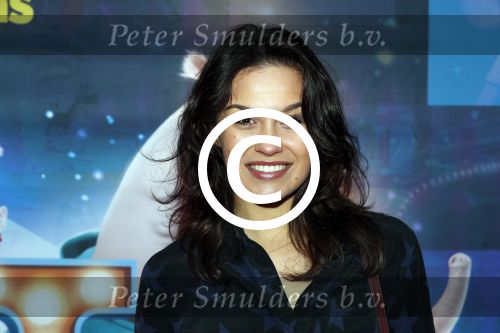 Amsterdam 10 december 2016
Premiere Sing in pathe arena. Holly Brood met vriend Soy Kroon