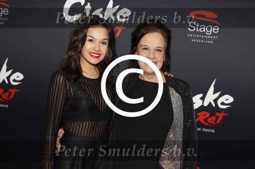 Amsterdam 20 november 2016
Premiere Ciske de Rat in het nieuwe de la mar theater. Holly en Xandra Brood