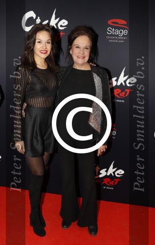 Amsterdam 20 november 2016
Premiere Ciske de Rat in het nieuwe de la mar theater. Holly en Xandra Brood