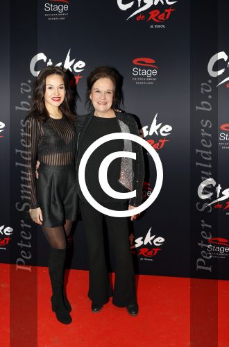 Amsterdam 20 november 2016
Premiere Ciske de Rat in het nieuwe de la mar theater. Holly en Xandra Brood