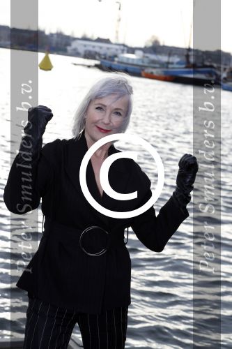 Amsterdam 8 december 2016
Inge Ipenburg komt weer terug in GTST en komt met boot aanvaren.