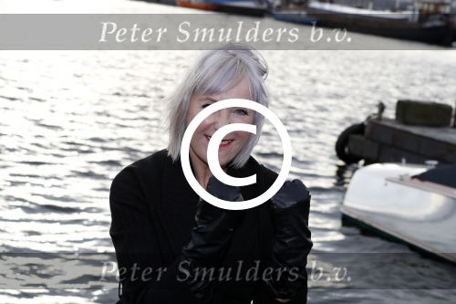 Amsterdam 8 december 2016
Inge Ipenburg komt weer terug in GTST en komt met boot aanvaren.