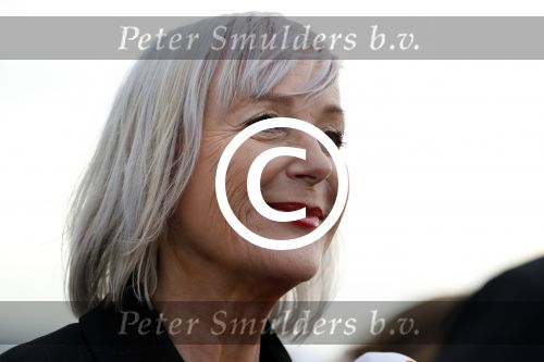 Amsterdam 8 december 2016
Inge Ipenburg komt weer terug in GTST en komt met boot aanvaren.