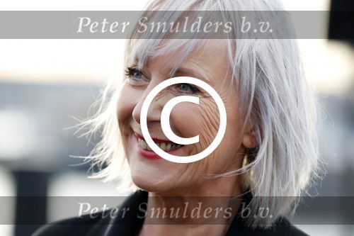 Amsterdam 8 december 2016
Inge Ipenburg komt weer terug in GTST en komt met boot aanvaren.