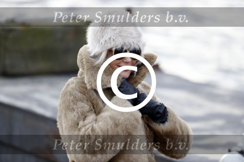 Amsterdam 8 december 2016
Inge Ipenburg komt weer terug in GTST en komt met boot aanvaren.