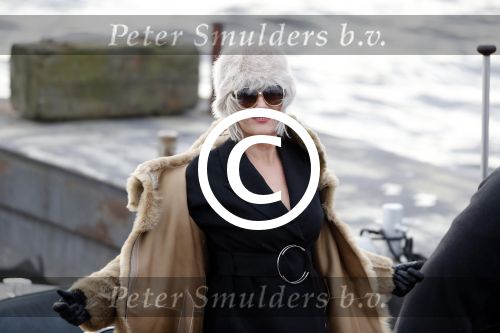 Amsterdam 8 december 2016
Inge Ipenburg komt weer terug in GTST en komt met boot aanvaren.